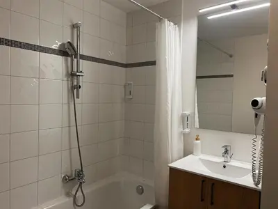 Salle de bains dans l'établissement Studio de 25m2 à proximité immédiate de Paris Expo, Porte de Versailles