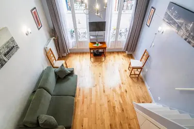 Coin salon dans l'établissement Paris Center Loft