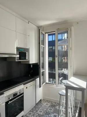 Cuisine ou kitchenette dans l'établissement Appartement Paris Expo Porte de Versailles