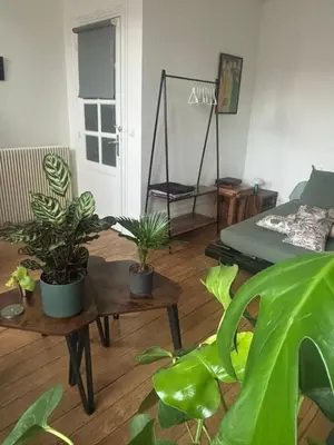 Jardin de l'établissement Grande chambre futon - Petit Déjeuner - Porte de Versailles