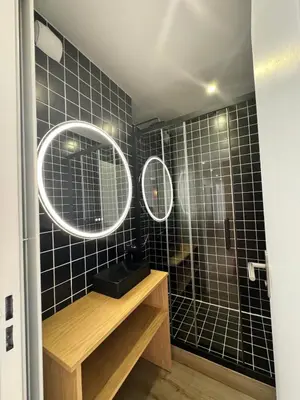 Salle de bains dans l'établissement appartement spacieux