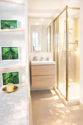 Salle de bains dans l'établissement Le Passage Secret – Studio 4 pers à Paris