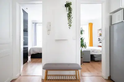 Un ou plusieurs lits dans un hébergement de l'établissement Nice and cozy parisian apartment