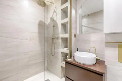 Salle de bains dans l'établissement Studio d'architecte Bellot Buttes Chaumont
