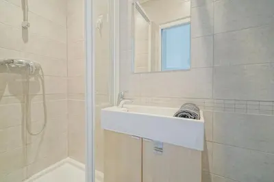 Salle de bains dans l'établissement Charming studio near Paris