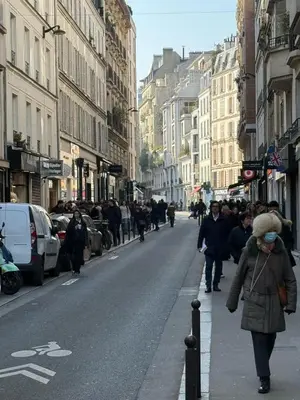 Clients de l'établissement Mon Amour Vavin