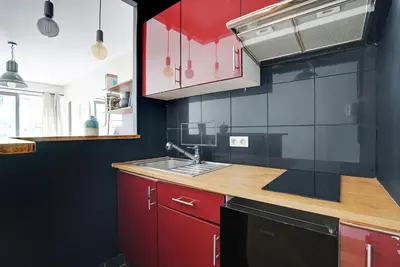 Cuisine ou kitchenette dans l'établissement Appartement proche hôpital américain