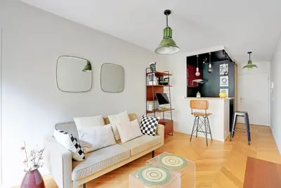 Coin salon dans l'établissement Appartement proche hôpital américain