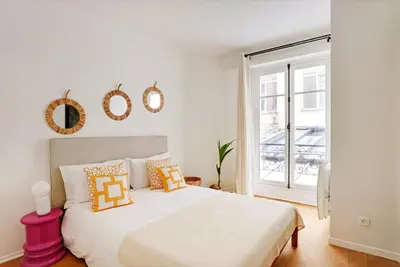 Un ou plusieurs lits dans un hébergement de l'établissement 2 pièces au coeur de Montmartre - proche Sacré Coeur