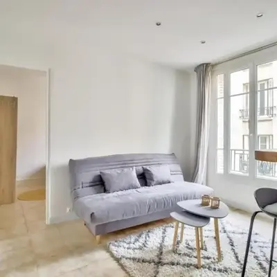 Nice Flat Jules Joffrin station and Clignancourt