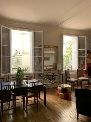 Cuisine ou kitchenette dans l'établissement Eiffel Tower - Quiet, charming apartment - 2 prs