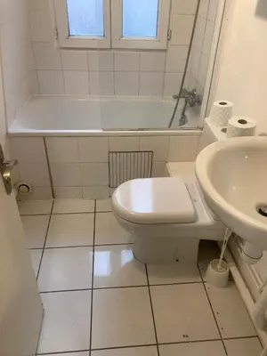 Salle de bains dans l'établissement IB Saint Martin