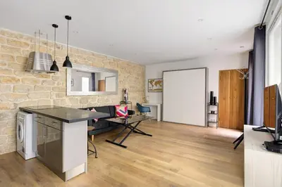 Cuisine ou kitchenette dans l'établissement l'authentique coeur de Paris