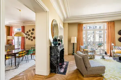 Coin salon dans l'établissement 170m air conditioned decor apartment