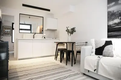 Cuisine ou kitchenette dans l'établissement Elegance et confort pres du Marais Cosy - 4P