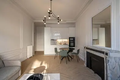Cuisine ou kitchenette dans l'établissement Appartement dauphine muette trocadero - Paris 16 - 4P