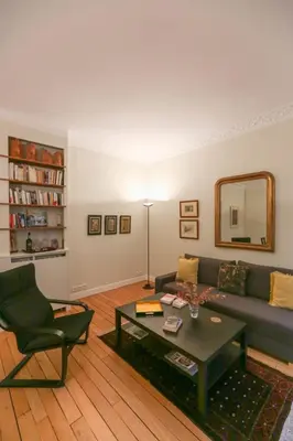 Coin salon dans l'établissement T2 apartment on the banks of the Seine