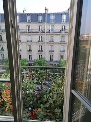 Jardin de l'établissement Bel appartement Hausmannien au centre de Paris