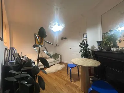 Plan de l'établissement 2 pièces lumineux à deux pas de la Tour Eiffel