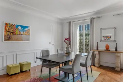 Coin salon dans l'établissement Luxury 5-Bed Residence - Opposite the Eiffel Tower - Located on Avenue Kléber