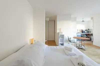 Plan de l'établissement Dames - Studio lumineux Gare Saint-Lazare