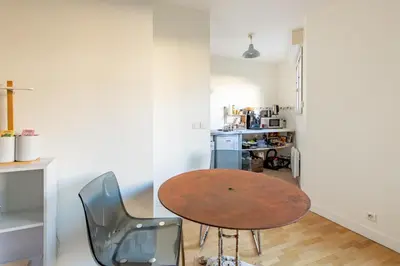 Plan de l'établissement Dames - Studio lumineux Gare Saint-Lazare