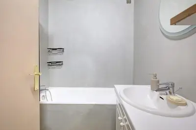 Salle de bains dans l'établissement Trocadéro Love