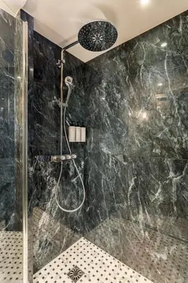 Salle de bains dans l'établissement Merveil - Luxury Suite - Marais - Turenne