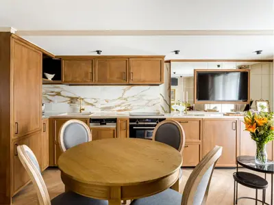 Cuisine ou kitchenette dans l'établissement Merveil - Luxury Suite - Marais - Turenne