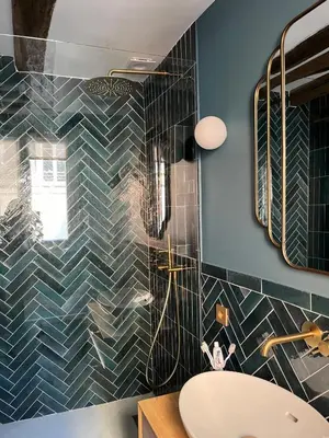 Salle de bains dans l'établissement Chic à la Parisienne, Central Paris - Marais