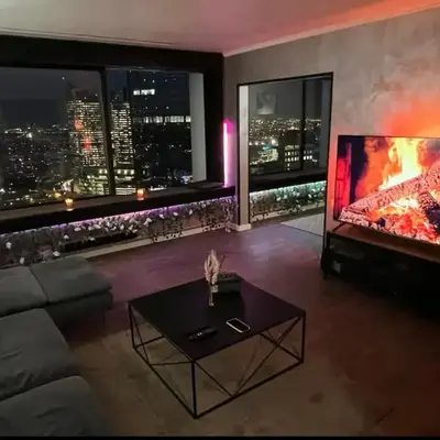 Netflix & sky jacuzzi