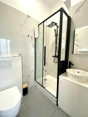 Salle de bains dans l'établissement Studio Aboukir 2