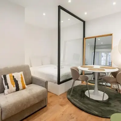 Cozy Studio in Lively Neighborhood 3P