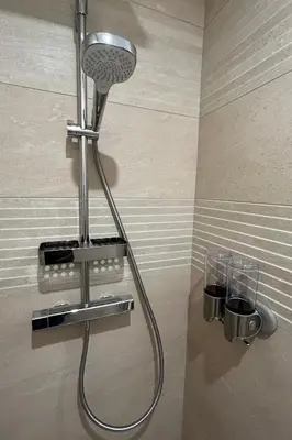 Salle de bains dans l'établissement Appartement cosy au cœur du 15e - 1br-3p