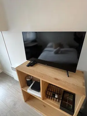 Télévision ou salle de divertissement dans l'établissement Studio k Maisons des Examens, ligne 14, Paris