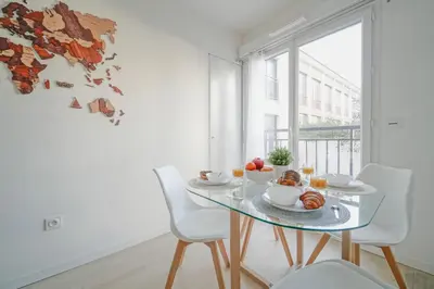 Nourriture dans l'appartement ou à proximité