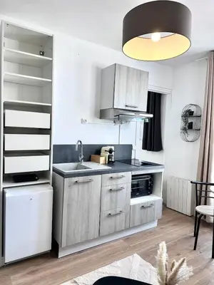 Plan de l'établissement Charmant appartement proche Paris Champs Élysées - Wifi