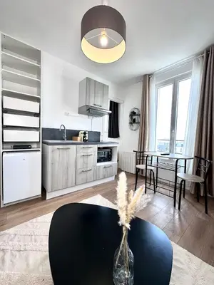 Plan de l'établissement Charmant appartement proche Paris Champs Élysées - Wifi