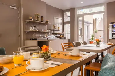 Nourriture dans l'hôtel ou à proximité