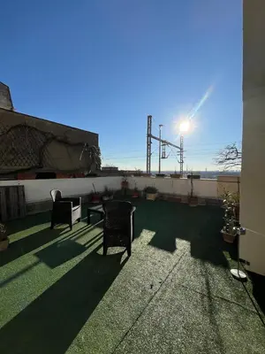 Plan de l'établissement Studio et terrasse près de Paris