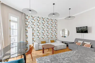 Coin salon dans l'établissement Grand appartement luxe - Trocadéro