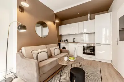 Cuisine ou kitchenette dans l'établissement A21#Republique # Marais # 1BedRoom # Paris03 # AC