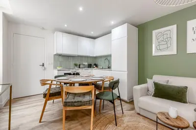 Cuisine ou kitchenette dans l'établissement B42#République#Marais#1BedRoom#Paris03#AC