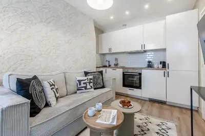 Cuisine ou kitchenette dans l'établissement A31#Republique # 1BedRoom # Marais # Paris03 # AC