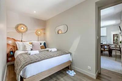 Un ou plusieurs lits dans un hébergement de l'établissement B41#République#Marais#1BedRoom#Paris03#AC