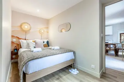 Un ou plusieurs lits dans un hébergement de l'établissement B41#République#Marais#1BedRoom#Paris03#AC