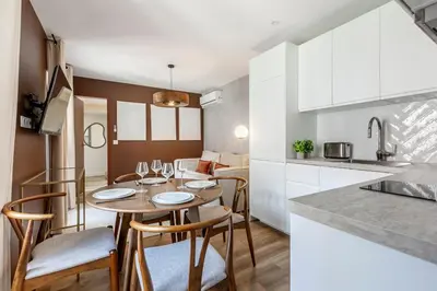 Cuisine ou kitchenette dans l'établissement B41#République#Marais#1BedRoom#Paris03#AC