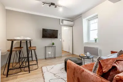 Télévision ou salle de divertissement dans l'établissement B32#République#1BedRoom#Marais#Paris03#AC