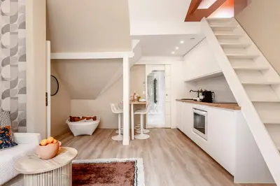 Cuisine ou kitchenette dans l'établissement A41#Republique # Marais # 1BedRoom # Paris03 # AC