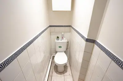 Salle de bains dans l'établissement Studio en plein coeur de Paris deuxieme arrondissement Quartier Montergueil Chatelet